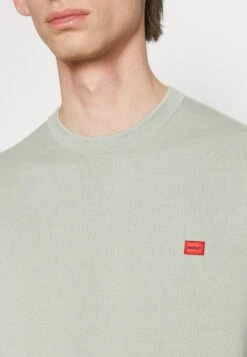 Hugo Jumper - Light/Pastel Green 11 Hugo Jumper - Light/Pastel Green -Stock X 185cb3f7840a43788cf0573f5bfc82d5