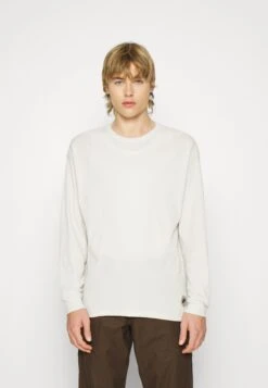 Nike Sportswear Tee - Long Sleeved Top - Light Bone 13 Nike Sportswear Tee - Long Sleeved Top - Light Bone -Stock X 18ff3fbbf4f54b1a9f62e7151982bcc7