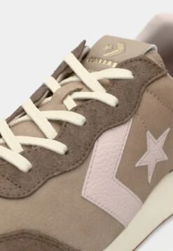 Converse OMEGA TRAINER UNISEX - Trainers - Vintage Cargo/shy Flamingo/grounded -Stock X 196c5cc093d44bdfac387c2bf1692af2