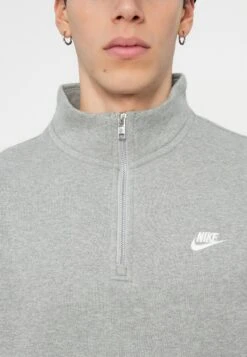 Nike Sportswear CLUB - Sweatshirt - Grey Heather/smoke Grey/white -Stock X 197cc4722d194ee0935d5d786ffe8da3