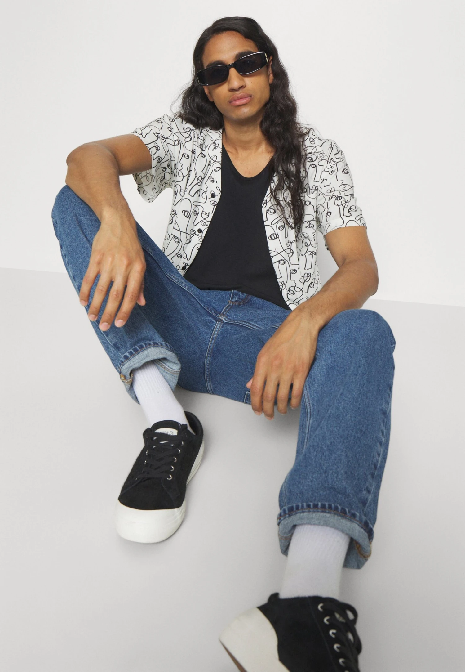 Kaotiko Faces Unisex - Shirt - White/Black 6 Kaotiko Faces Unisex - Shirt - White/Black - Image 4