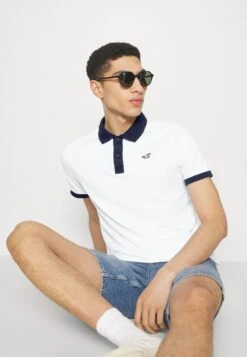 Hollister Co. Contrast Placket- Polo Shirt - White -Stock X 1a45b5d398f04cf58abb1b4ca6443574