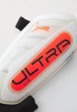 Puma ULTRA FLEX ANKLE UNISEX - Shin Pads - White/glowing Red -Stock X 1a4d5479234b4baf82d6ff94c263b52b