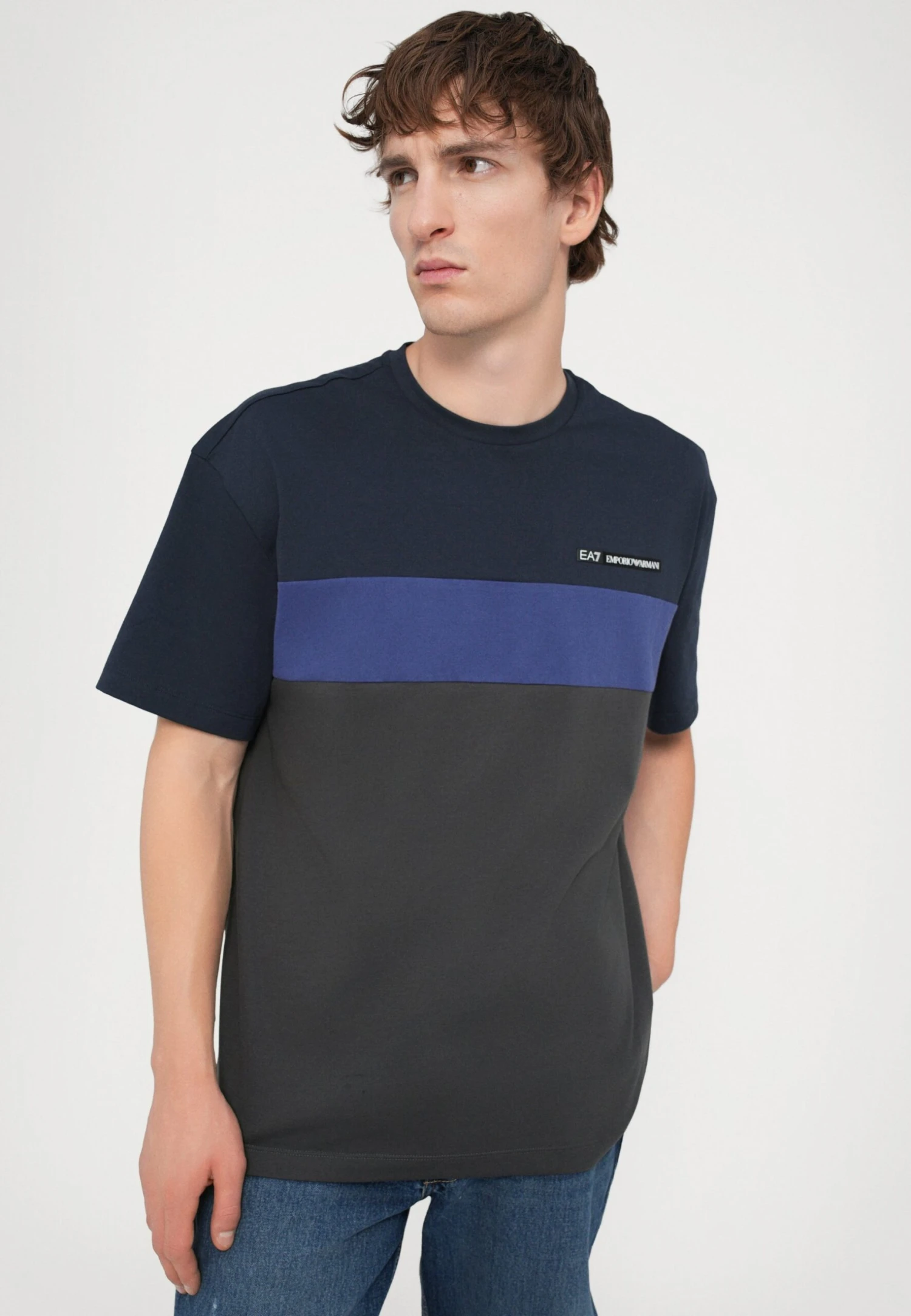 EA7 Emporio Armani TRAIN ATHLETIC TEE - Print T-shirt - Armani Blue 7 EA7 Emporio Armani TRAIN ATHLETIC TEE - Print T-shirt - Armani Blue - Image 5