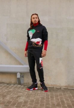 Jordan Jumpman Two Trey - High-Top Trainers - Black/Dark Concord/White/True Red -Stock X 1ab9f4dc24114a4ea2a6d4df6ecfdf40