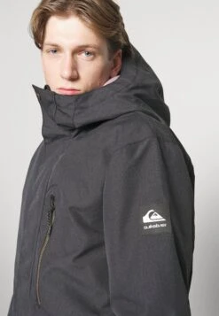 Quiksilver Mission Solid - Snowboard Jacket - True Black -Stock X 1b0667809fab45879aee0e3292a22a28