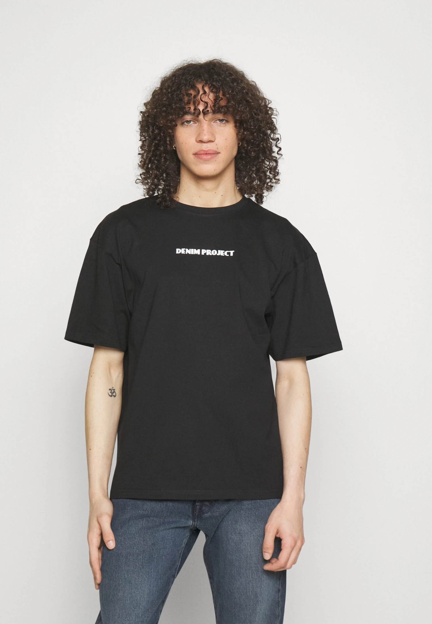 Denim Project Cookie Shookie- Print T-Shirt - Black 5 Denim Project Cookie Shookie- Print T-Shirt - Black - Image 3