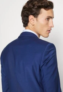 Hugo Arti - Suit Jacket - Open Blue -Stock X 1bf5b65a18d147b091beb3771b69772c