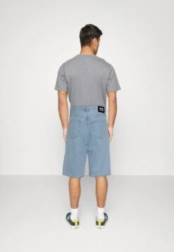 Dr. Denim Omar - Denim Shorts - Pebble Superlight Retro -Stock X 1d17c9083f9044d9a047c1e827ef8334