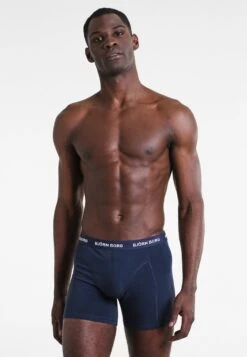 BJØRN BORG Shorts Solids 3 Pack - Pants - Skydiver -Stock X 1d18ba46b194472abd40b2f49413e3c1