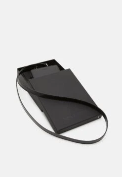 Neil Barrett Smooth Neck Compact Wallet Unisex - Wallet - Black -Stock X 1d66b323b88d45f391683570af3b5754