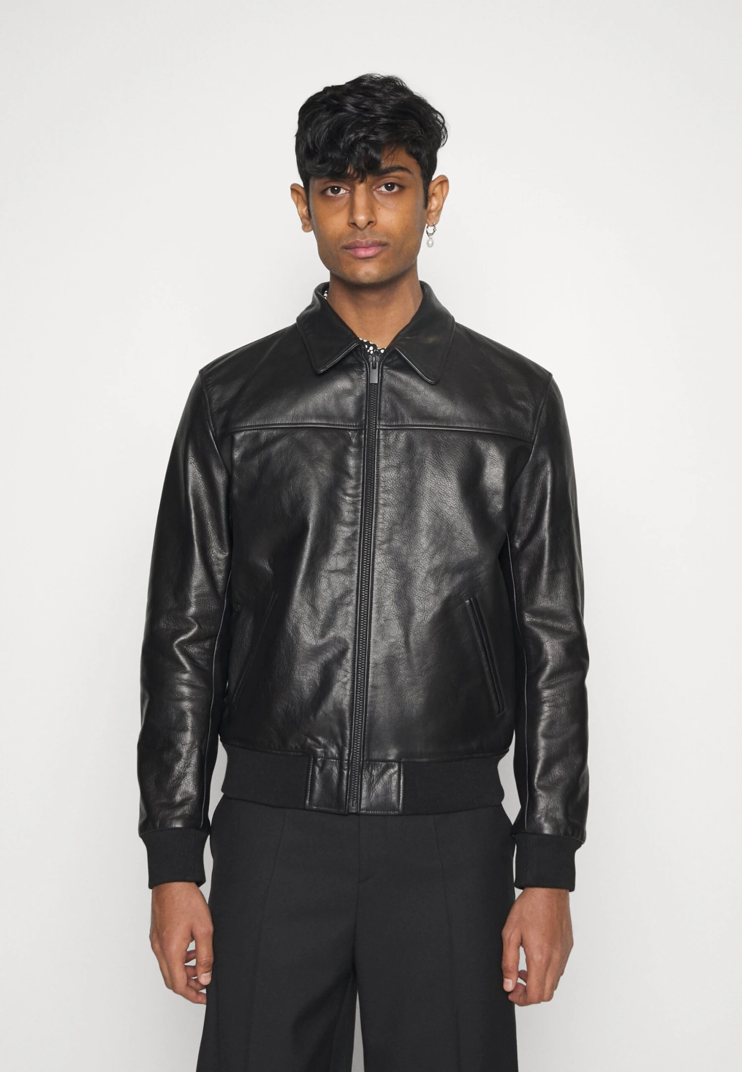 THE KOOPLES Blouson Cuir - Leather Jacket - Black 3 THE KOOPLES Blouson Cuir - Leather Jacket - Black