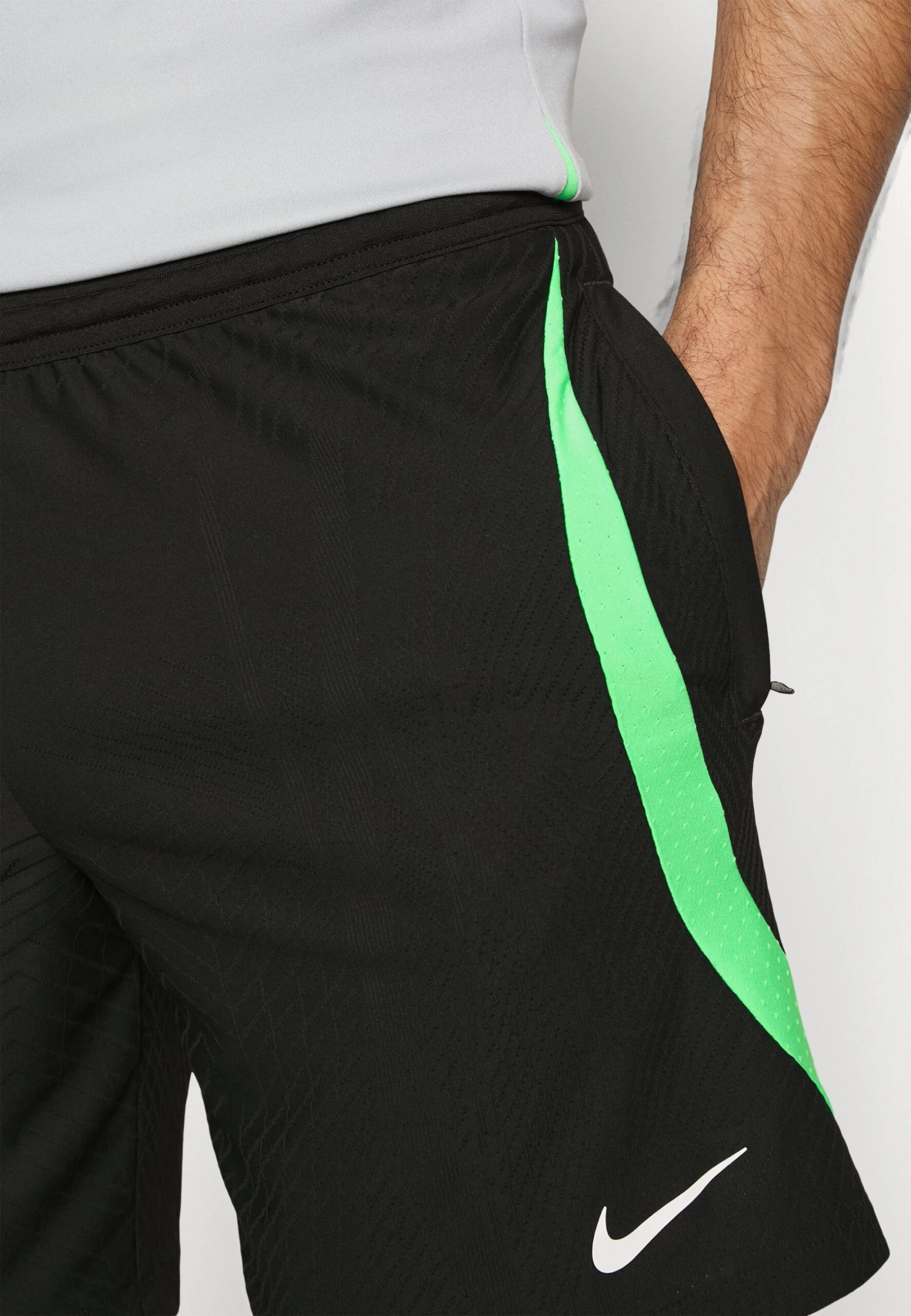 Nike Performance Liverpool Fc Strike Elite Short - Sports Shorts - Black/Poison Green/White 7 Nike Performance Liverpool Fc Strike Elite Short - Sports Shorts - Black/Poison Green/White - Image 5