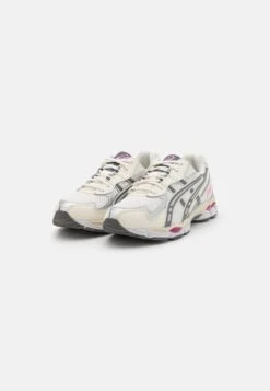 ASICS SportStyle GEL NYC 2055 UNISEX - Trainers - Cream/carbon 19 ASICS SportStyle GEL NYC 2055 UNISEX - Trainers - Cream/carbon -Stock X 1e70885570644cadbcd7b8b63a7fbdeb