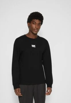 Long Sleeve - Long Sleeved Top - Black -Stock X 1e762679fc7949fe94fa8e91df7f6569