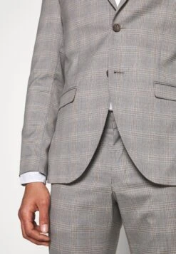Check 3 Pieces Suit - Suit - Grey -Stock X 1f023ccf50b3417491a1bb2b92023a05