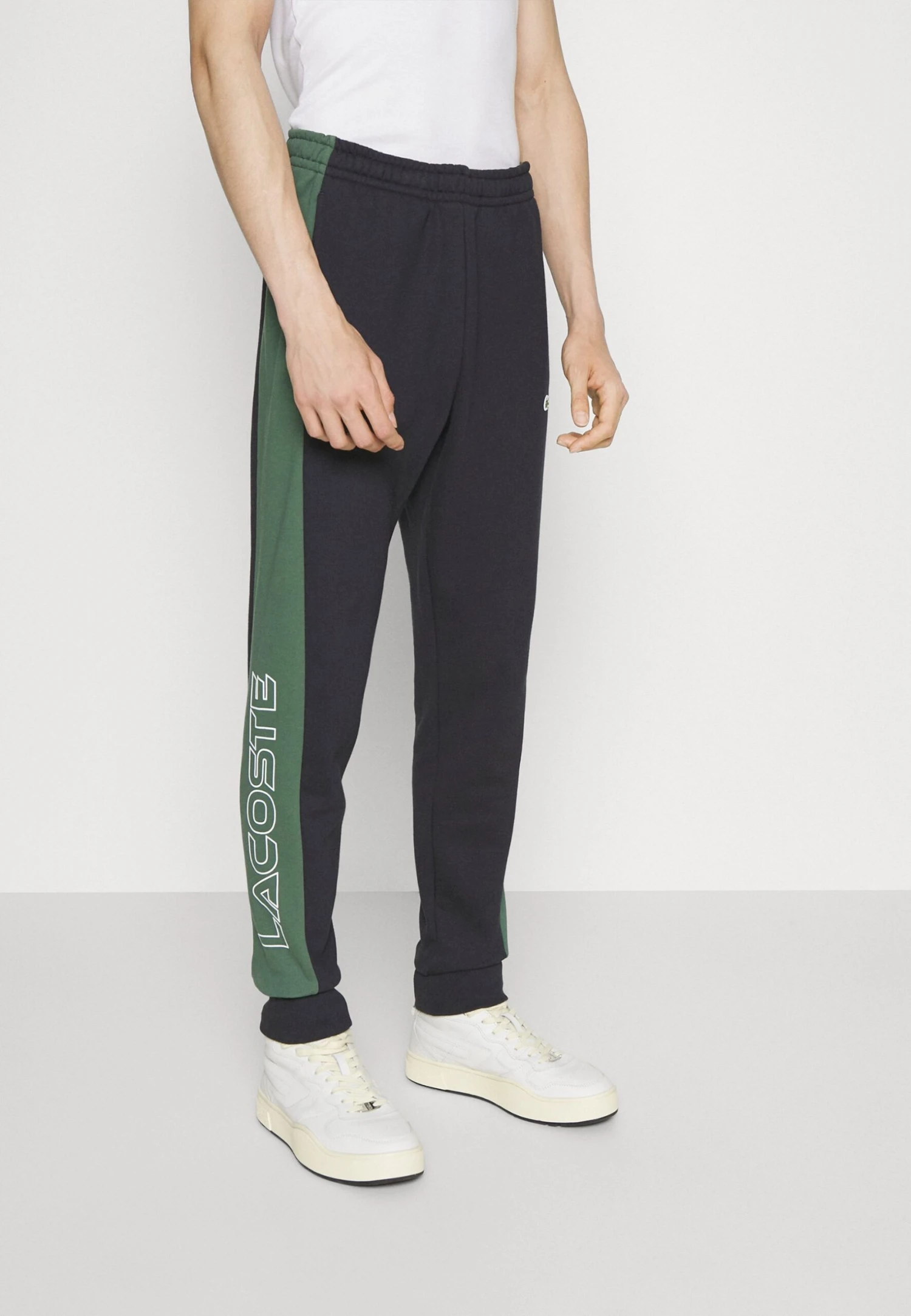 Lacoste Unisex - Tracksuit Bottoms - Abysm/Sequoia 3 Lacoste Unisex - Tracksuit Bottoms - Abysm/Sequoia