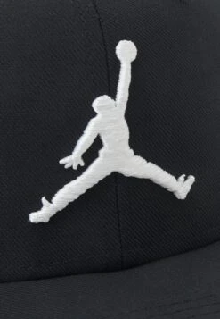 Jordan Pro Jumpman - Cap - Black/Anthracite/White -Stock X 1f631fbbc68b4df7bffbd23692ead52f