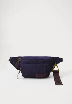 EA7 Emporio Armani TRAIN 7.0 WAISTBAG UNISEX - Bum Bag - Fir Green 11 EA7 Emporio Armani TRAIN 7.0 WAISTBAG UNISEX - Bum Bag - Fir Green -Stock X 1fe76ce6854a456e9c49d5eb04341e9b