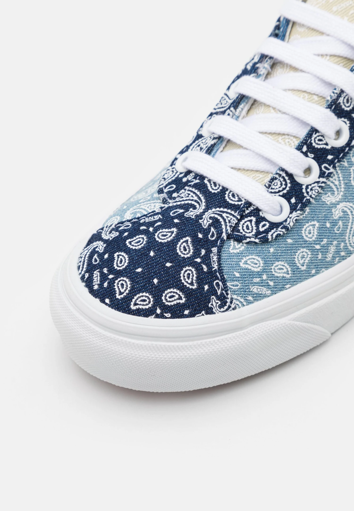 Vans Bold Ni Unisex - Trainers - Multi-Coloured/True White 10 Vans Bold Ni Unisex - Trainers - Multi-Coloured/True White - Image 8