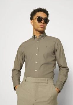 Hackett London Garment Dyed Oxford - Shirt - Olive -Stock X 2128b436b7a44eb4a836ed4df1c88a12