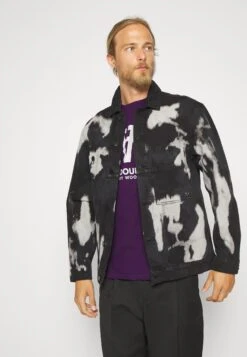 Wood Wood Ace - Print T-Shirt - Purple -Stock X 21a87975424e483b9dade95d3f1bd910