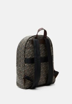 Guess Ederlo Backpack Unisex - Rucksack - Black -Stock X 21ce82b5eec846ab9974937c637dbe02