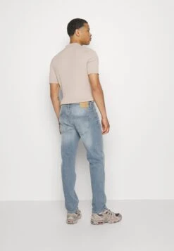 Only & Sons Onsweft Reg - Straight Leg Jeans - Blue/Grey Denim -Stock X 224e4842ca384c02916a3fefac4a4f32