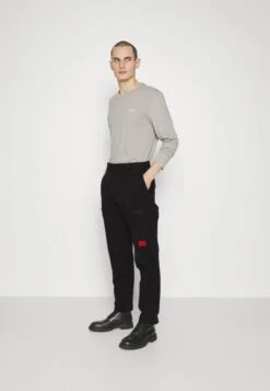 Hugo Glian - Cargo Trousers - Black 8 Hugo Glian - Cargo Trousers - Black -Stock X 232dc9aa60904db6b639b0f5eceb2aa5