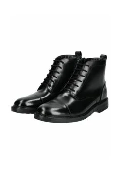 Clarks Lace-up Ankle Boots - Black Leather -Stock X 233a22e688f74451a2fdeb4a7f27a2e2