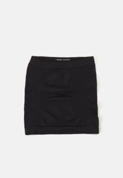 Champion Seamless Balaclava - Snood - Black/Grey -Stock X 2493b0659dc340d4a706727f7f6fa0a7