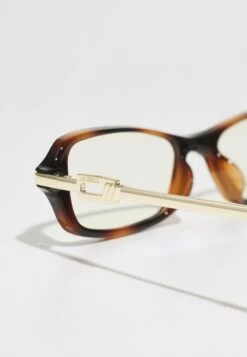 Le Specs BAMBOOZLER UNISEX - Blue Light Glasses - Dark Tort -Stock X 2594bd58b9e94fd1b903ac16a5c37087