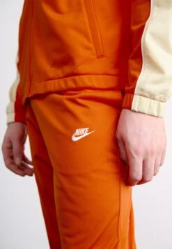 Nike Sportswear CLUB - Tracksuit - Safety Orange/light Khaki -Stock X 26276c852dce4bea82d5d8dbf1b7b2c2