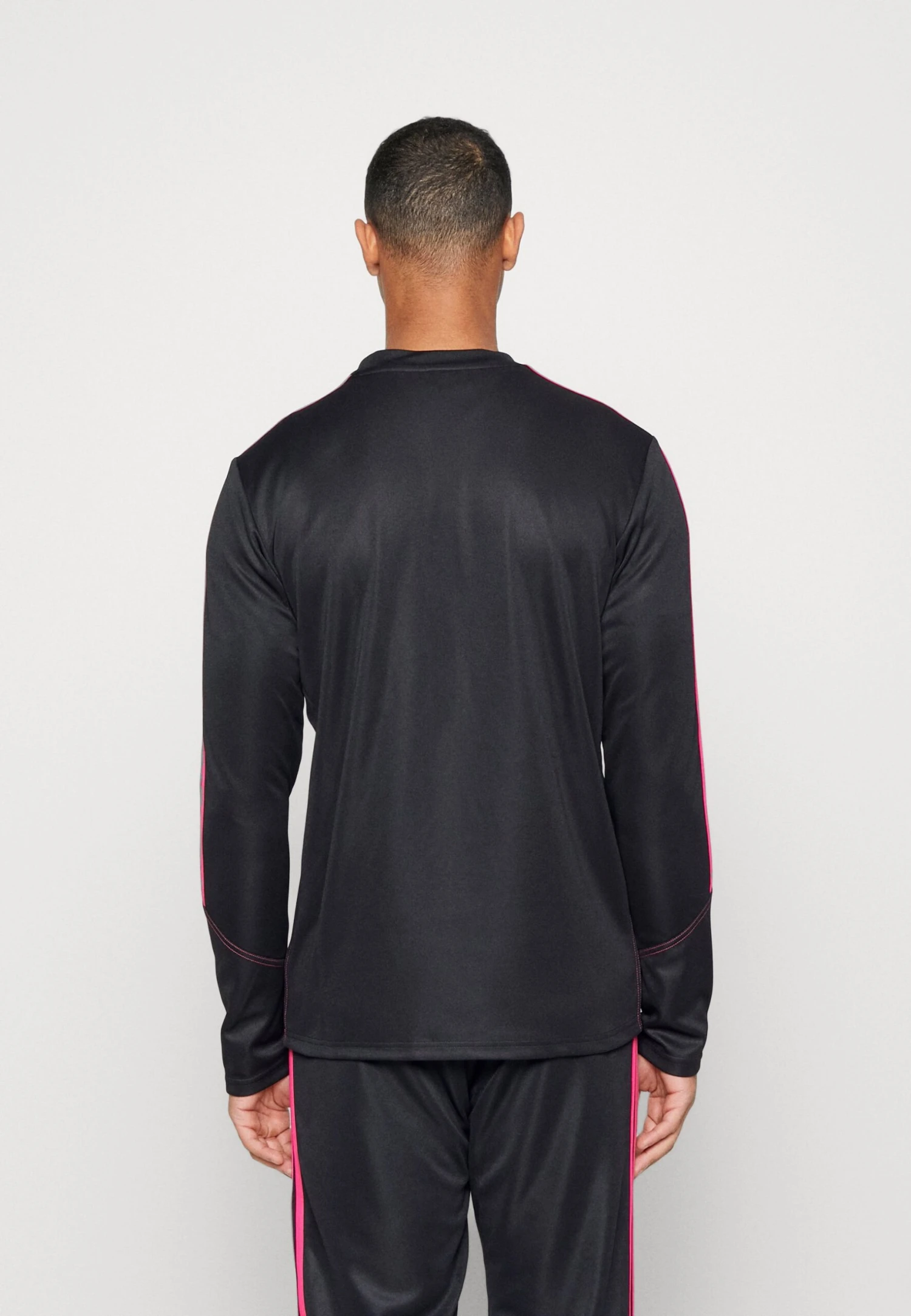 ADIDAS PERFORMANCE Tiro23 Club - Long Sleeved Top - Black/Team Real Magenta 5 ADIDAS PERFORMANCE Tiro23 Club - Long Sleeved Top - Black/Team Real Magenta - Image 3