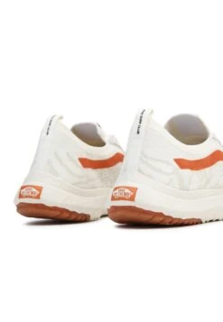 Vans Ua Ultrarange Vr3 - Trainers - White -Stock X 270849a943f848f09a9c503b0d85a609