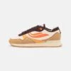 Genesis Iduna Lovelace Unisex - Trainers - Beige/Brown/Orange