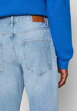 Only & Sons Onsavi Crop - Jeans Tapered Fit - Light Blue Denim 13 Only & Sons Onsavi Crop - Jeans Tapered Fit - Light Blue Denim -Stock X 2763eb6dceff4d918547b720b83a2e36
