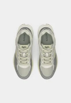 SHADOW UNISEX - Trainers - Star White/sharkskin/aloe Wash -Stock X 27a39b25db404085b535413cdc0c1964