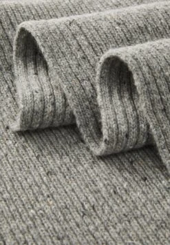 SAMSØE SAMSØE NATANIEL SCARF - Scarf - Grey Melange -Stock X 284246c042fc4b9b993b6e11beb9fc0f
