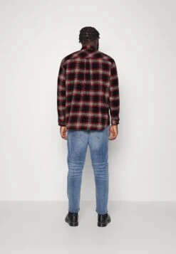 Jack & Jones Jorowen Check Comfort Shirt - Shirt - Tap Shoe -Stock X 289fb30081d14e67a1fb652f6cbf415e