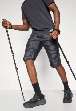 Peak Performance HELIUM SHORTS - Outdoor Shorts - Black -Stock X 29c06a18693645c091243de2ba7ff497