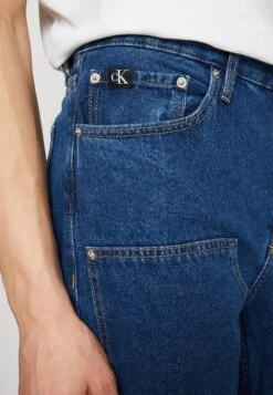 Calvin Klein Jeans 90S Loose - Relaxed Fit Jeans - Denim Dark -Stock X 29d36be555e547b6b320b36ca1e7a4e9