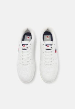 Champion Low Cut Shoe Chicago - Training Shoe - White -Stock X 2bb1878ce3584e2b85336efd4bfb385c