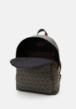 Guess Ederlo Backpack Unisex - Rucksack - Black -Stock X 2bbc5c256e4d4ea8b0f494586d5d238c