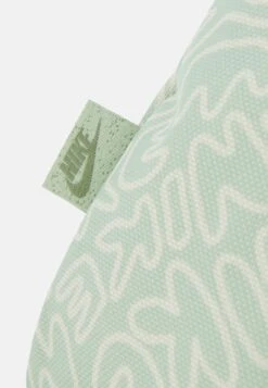 Nike Sportswear Heritage Unisex - Across Body Bag - Honeydew/Honeydew/Oil Green -Stock X 2c78585e92bd4ac18b738f07e7d121bd