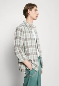 Shirt - Beige -Stock X 2e26cd070ee64cf69492ec25303f7a42