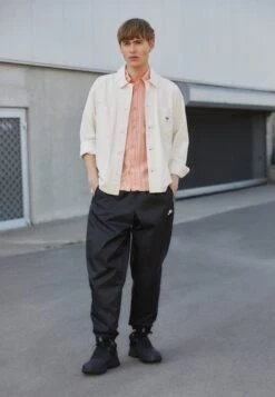 The North Face STORM STRIKE III - High-top Trainers - BLACK/ASPHALT GREY -Stock X 2e3d4cbc70d64ba1a63a61e1dd031be8