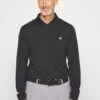 Lyle & Scott Long Sleeve Tech - Sports T-Shirt - Jet Black -Stock X 2f217a1ce61e4306b102e1885f77a825