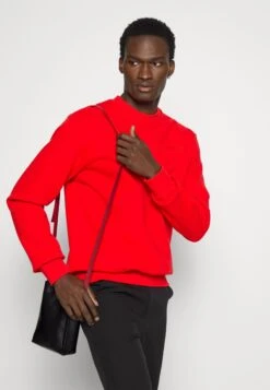 Han Kjøbenhavn Casual Crew - Sweatshirt - Red -Stock X 304579cc31b6482cbc98ec393a4e79e5