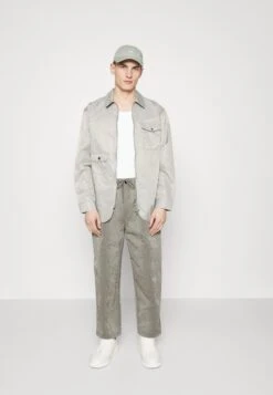 Emporio Armani Trouser - Trousers - Greige -Stock X 3049b053e6fc4fdf985dbce93329fea3